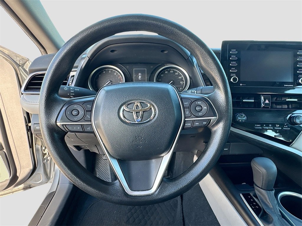 Used 2024 Toyota Camry LE image 11