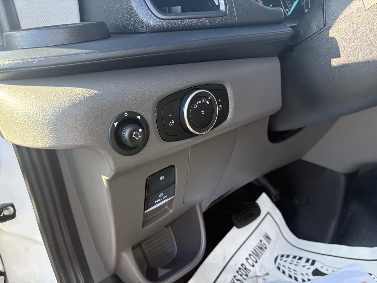 Used 2024 Ford Transit 250 148 Medium Roof Extended AWD image 29