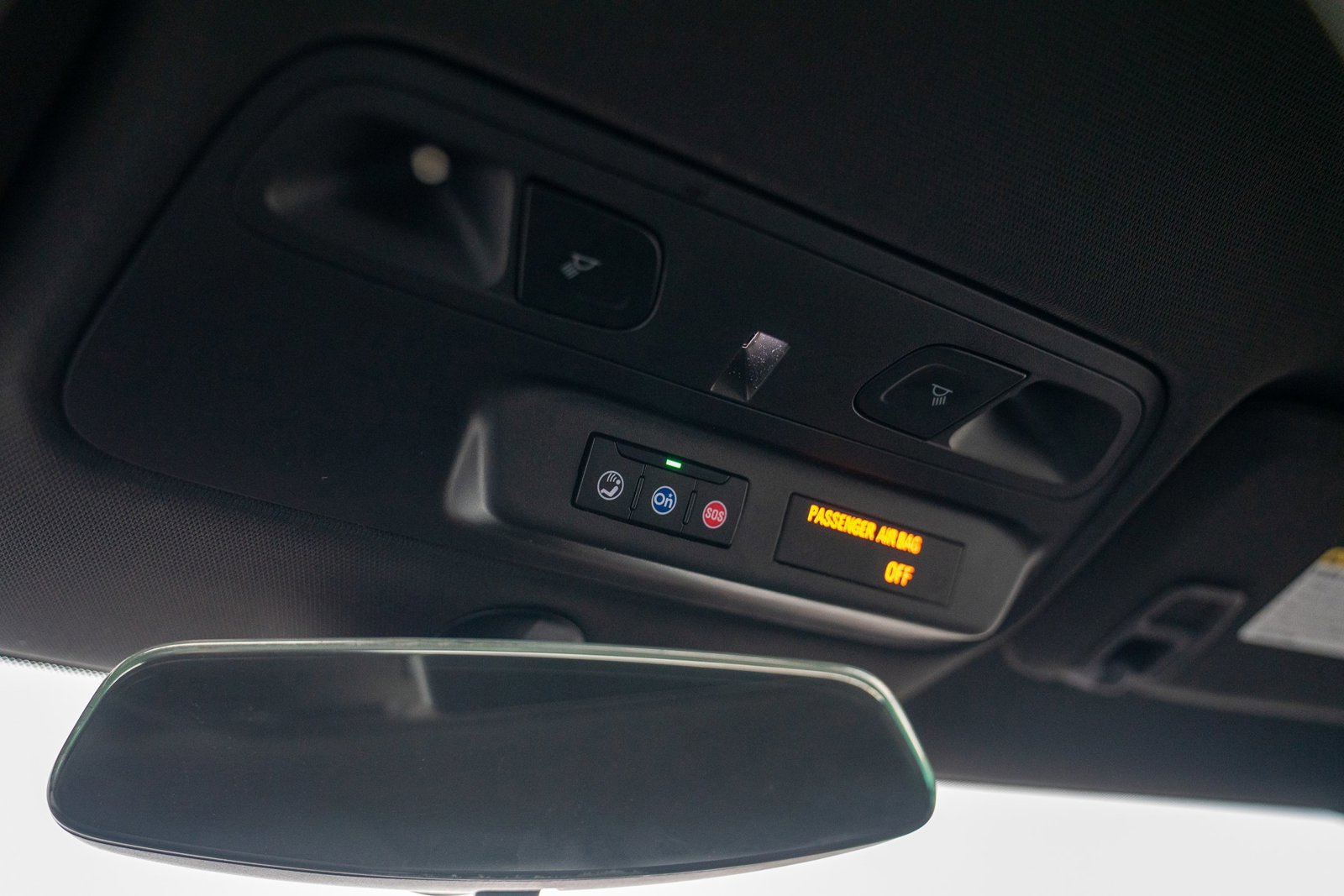 Used 2020 Chevrolet Camaro LT image 20