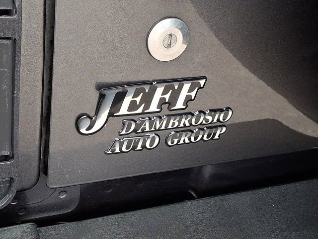 Used 2017 Jeep Wrangler Sport image 35