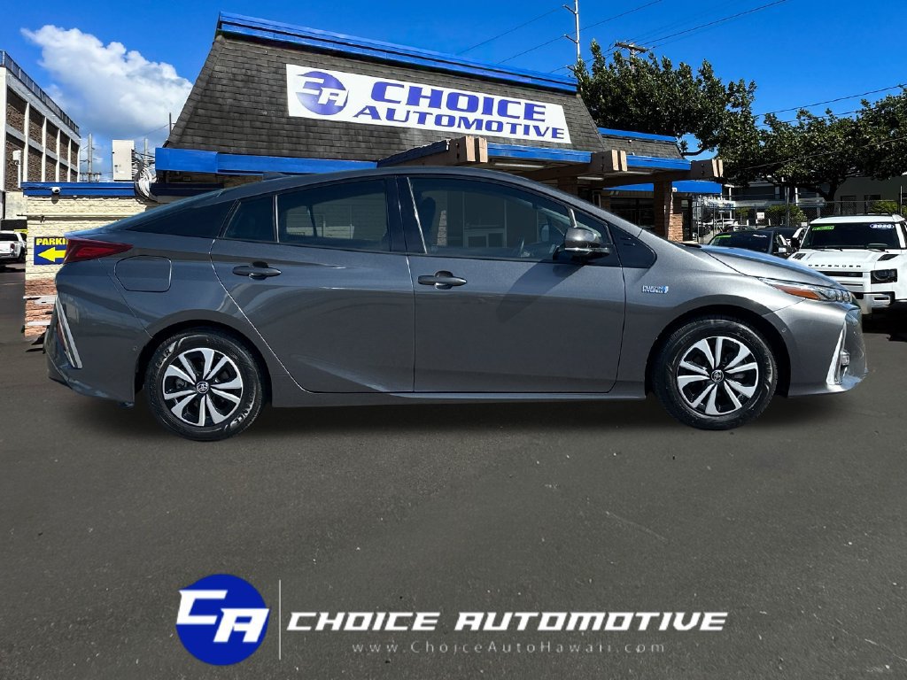 Used 2018 Toyota Prius Prime Advanced FWD image 8