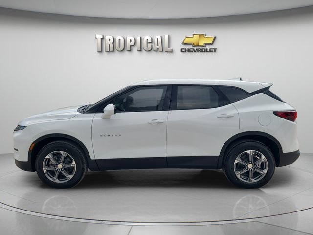 New 2026 Chevrolet Blazer LT FWD image 2