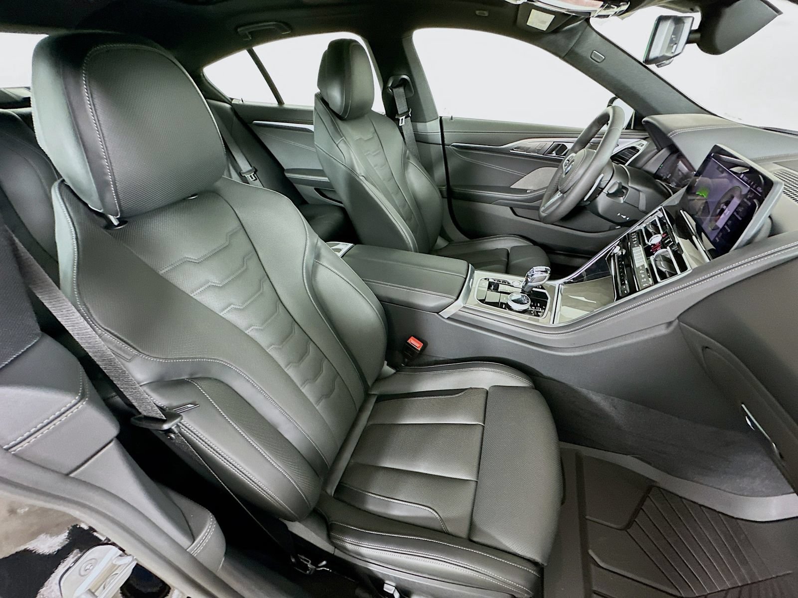 New 2026 BMW 840i xDrive AWD/4WD image 44