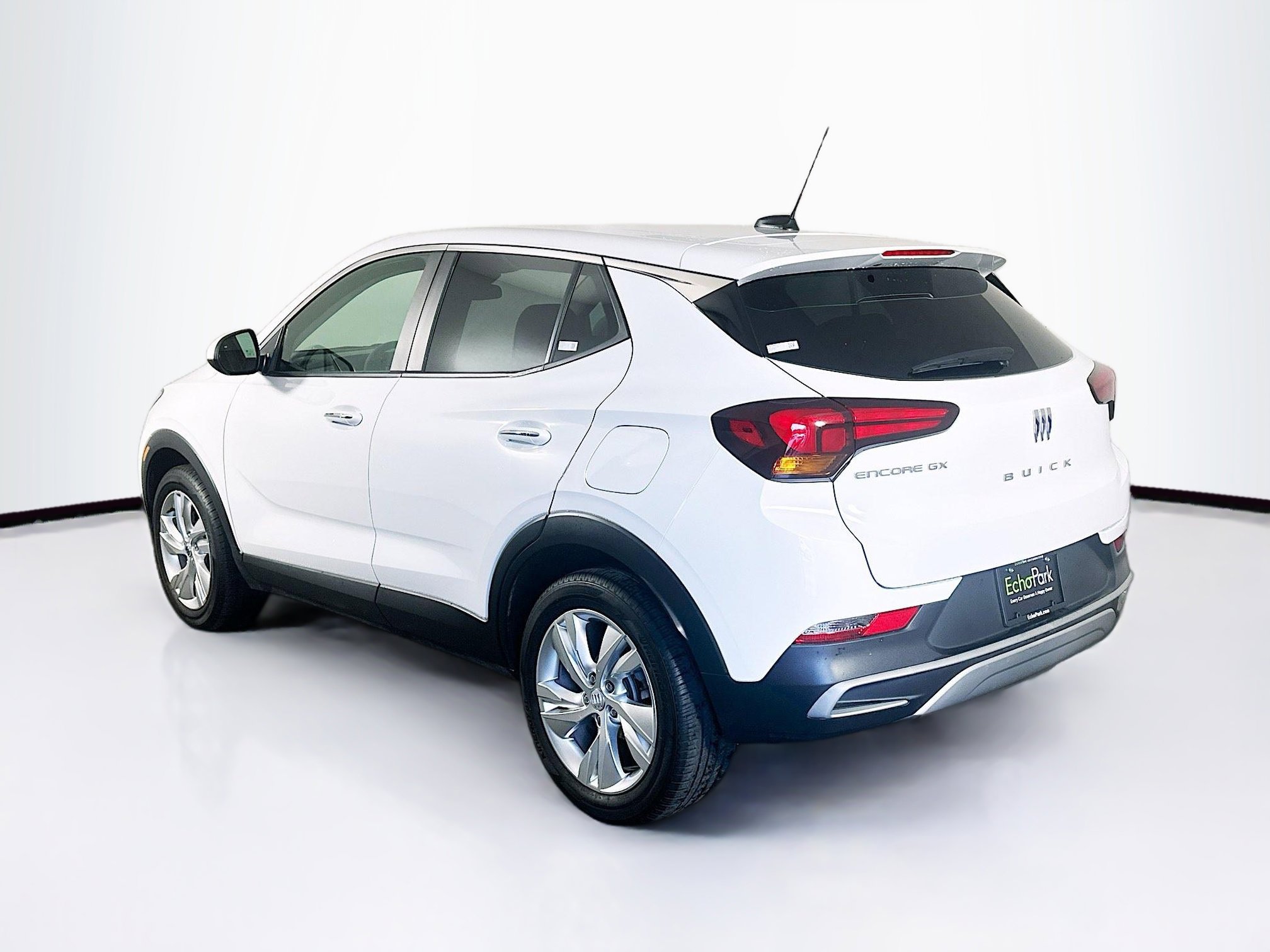 Used 2025 Buick Encore GX Preferred FWD image 5