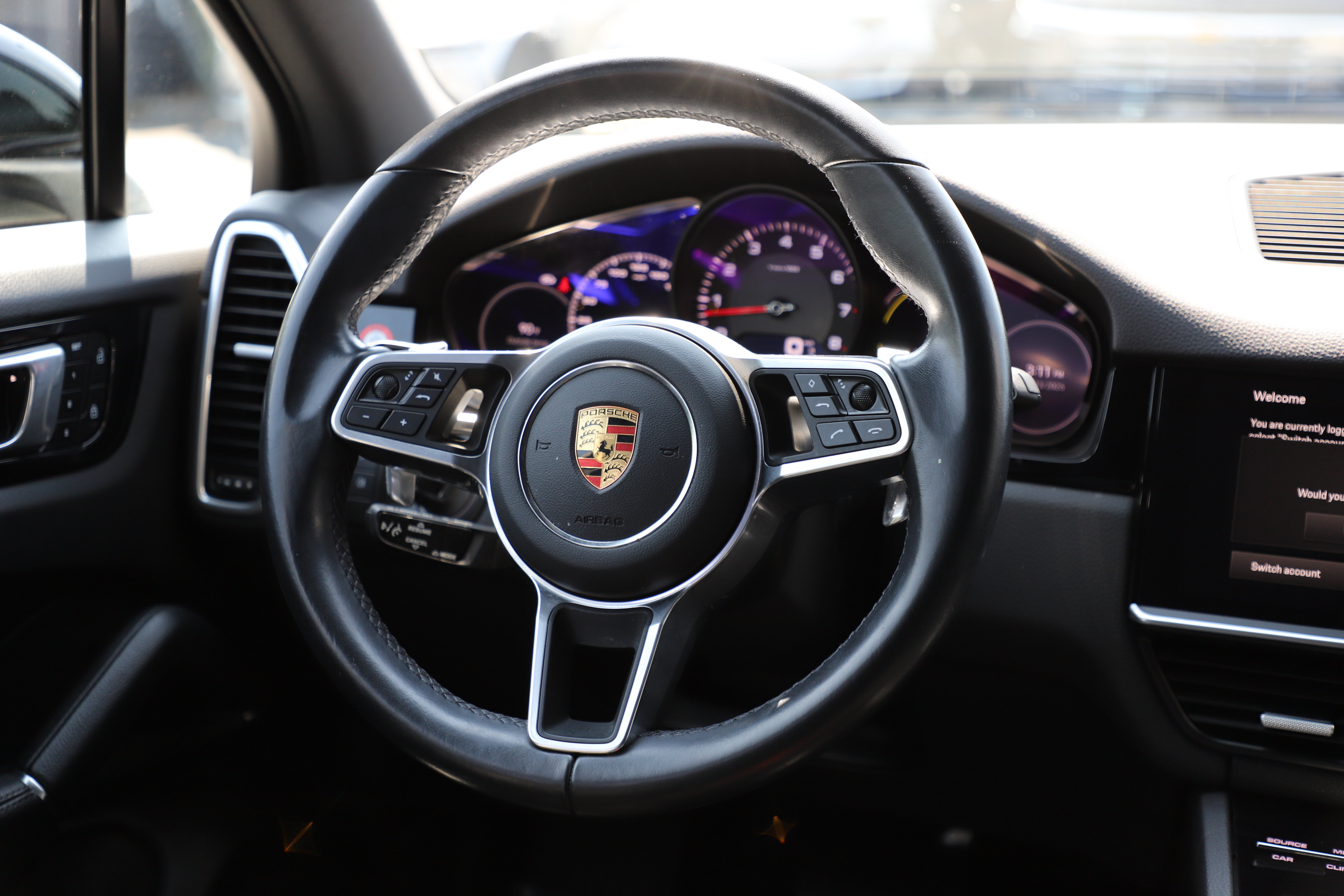 Used 2023 Porsche Cayenne Platinum Edition AWD/4WD image 14
