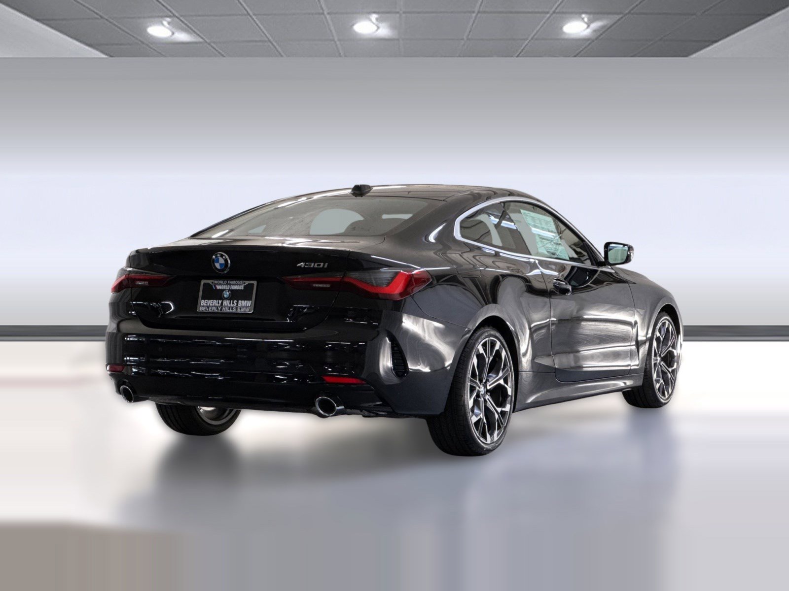 New 2026 BMW 430i Coupe w/ Parking Assistance Package image 8