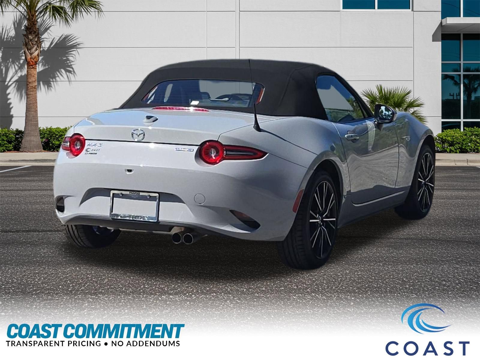 Used 2025 MAZDA MX-5 Miata Grand Touring w/ Weather Package RWD image 7