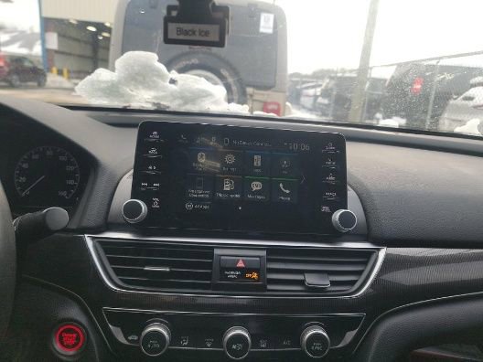 Used 2018 Honda Accord Sport image 7