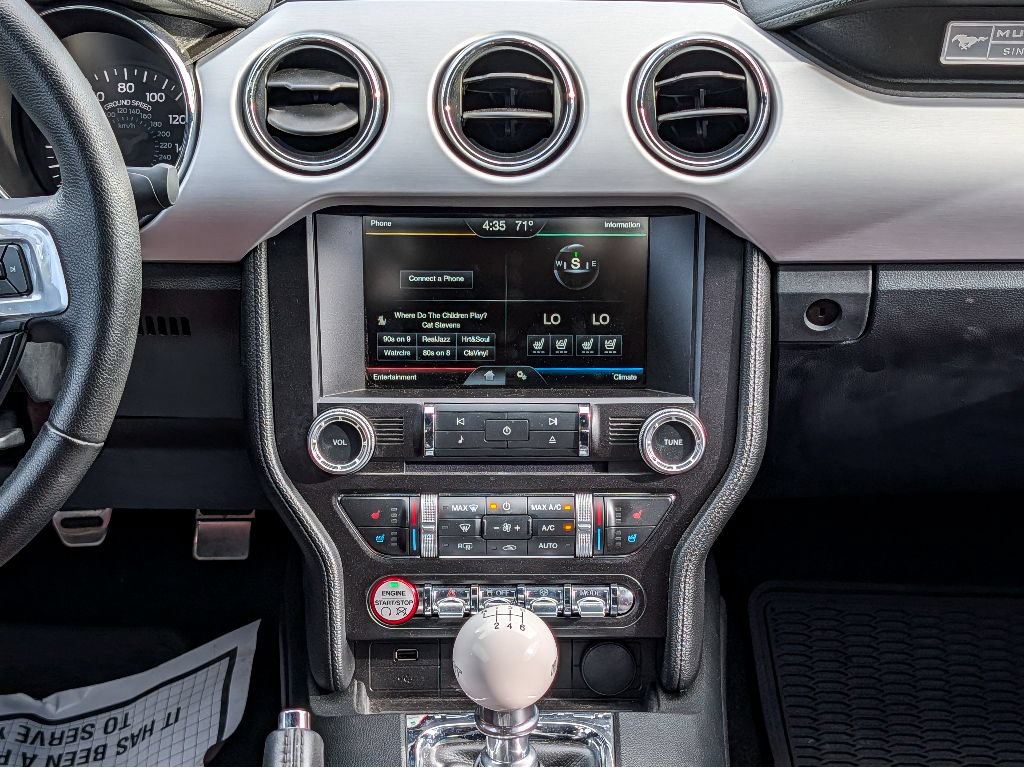 Used 2015 Ford Mustang GT Premium RWD image 18
