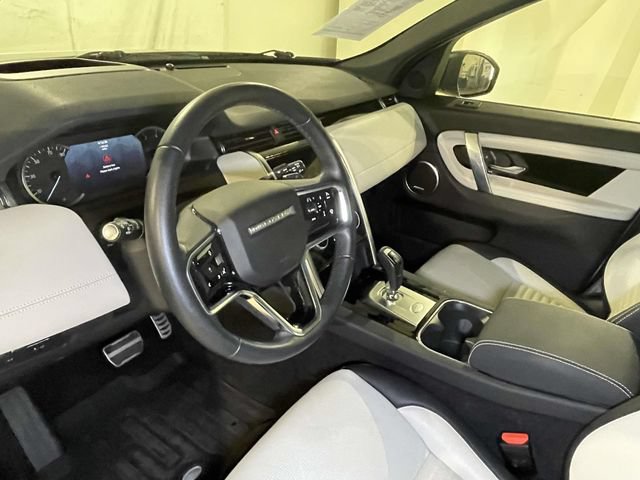 Used 2023 Land Rover Discovery Sport SE R-Dynamic AWD/4WD image 4