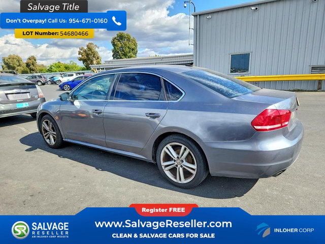 Used 2014 Volkswagen Passat 1.8T SE FWD image 3