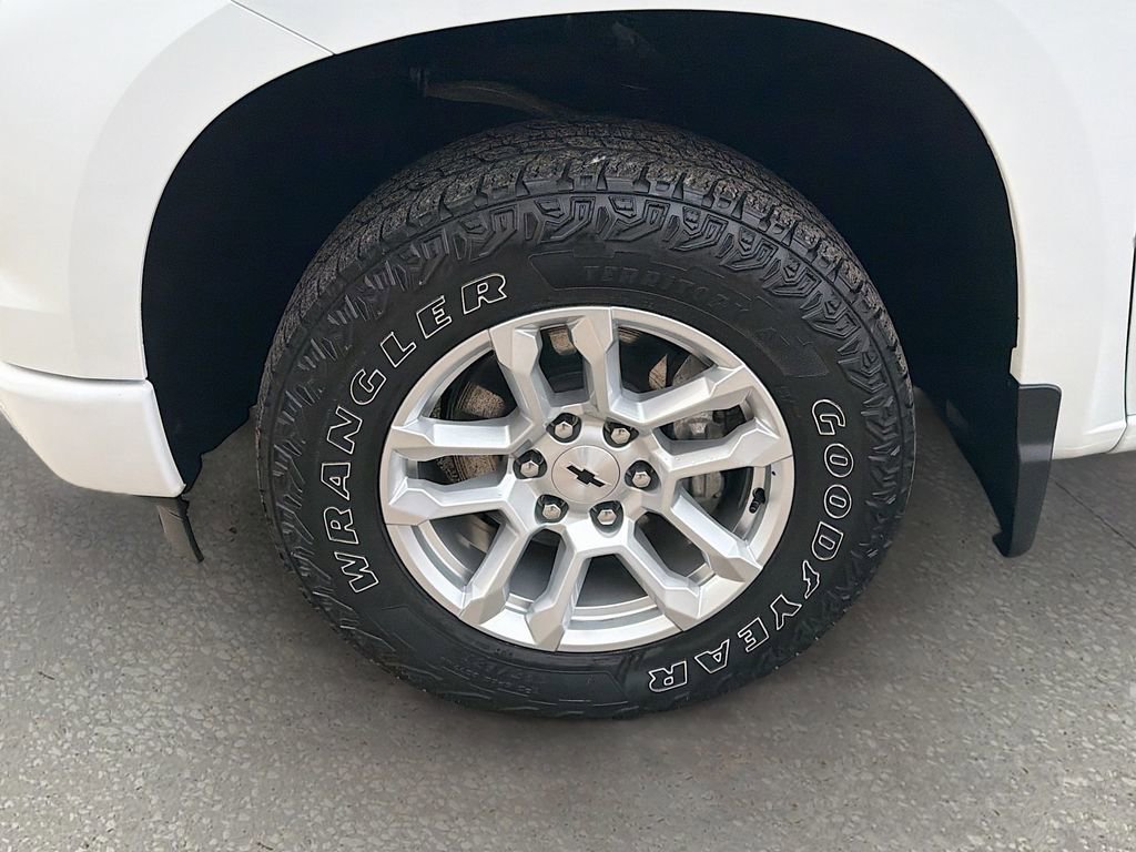 Used 2024 Chevrolet Silverado 1500 RST w/ Protection Package image 40