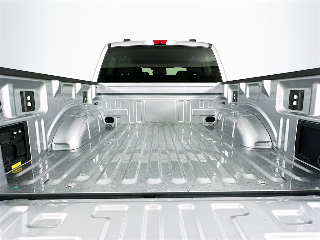 New 2025 Ford F150 Lightning Flash image 26