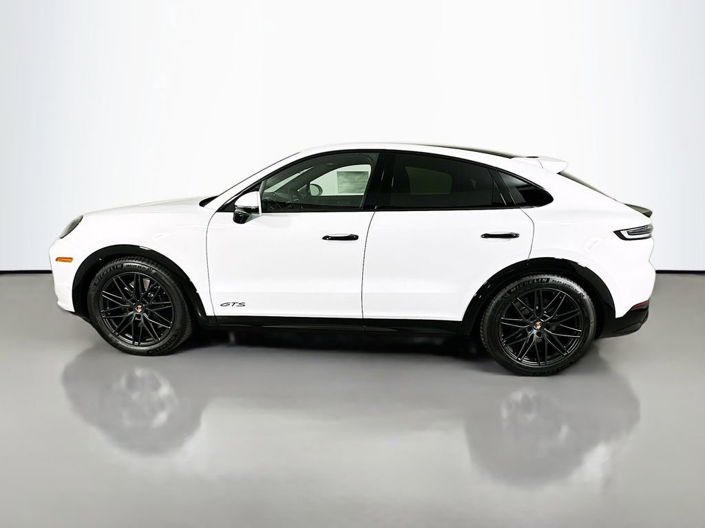 New 2026 Porsche Cayenne GTS video 2