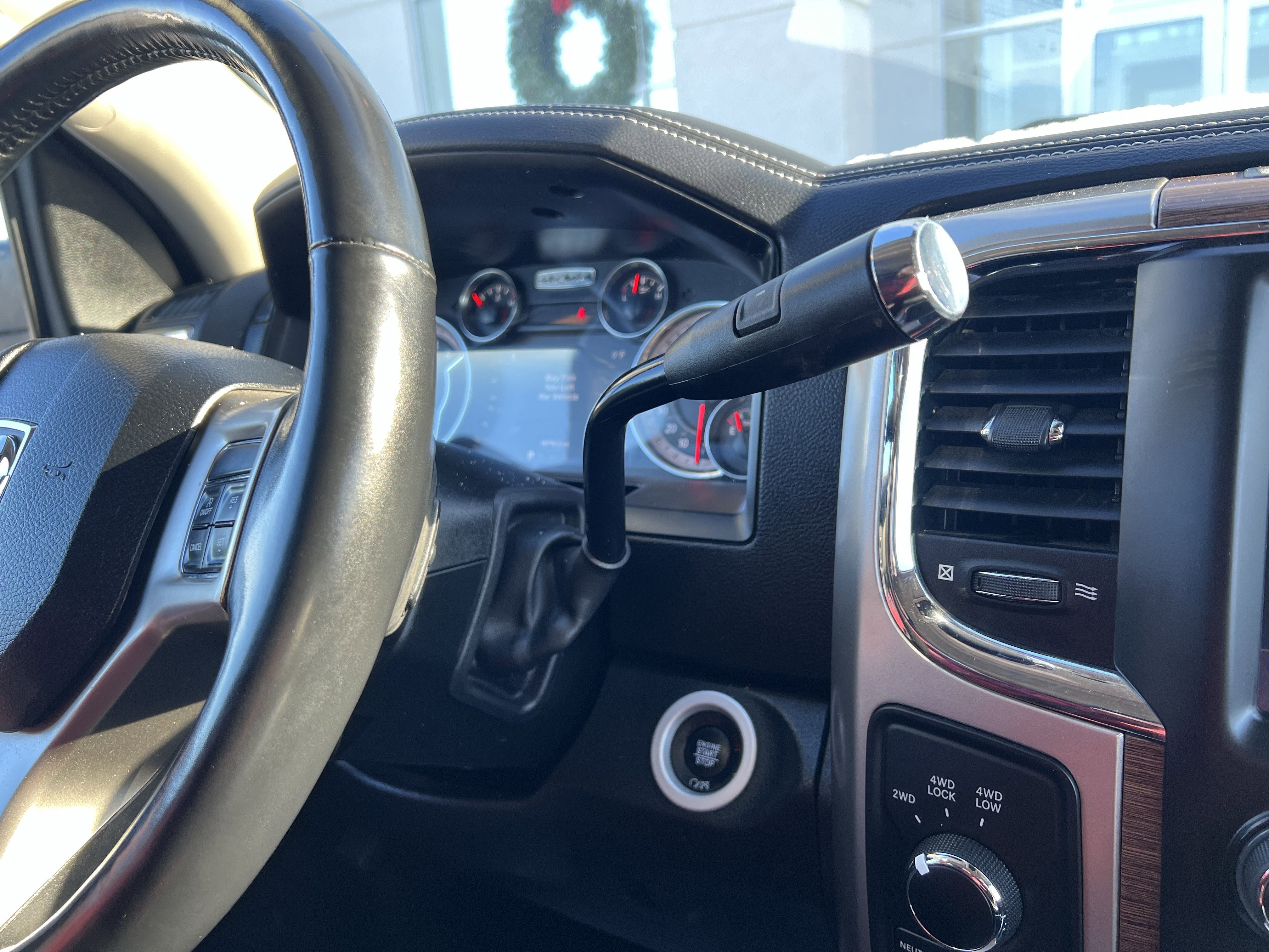 Used 2018 RAM 2500 Laramie w/ Snow Chief Group image 17