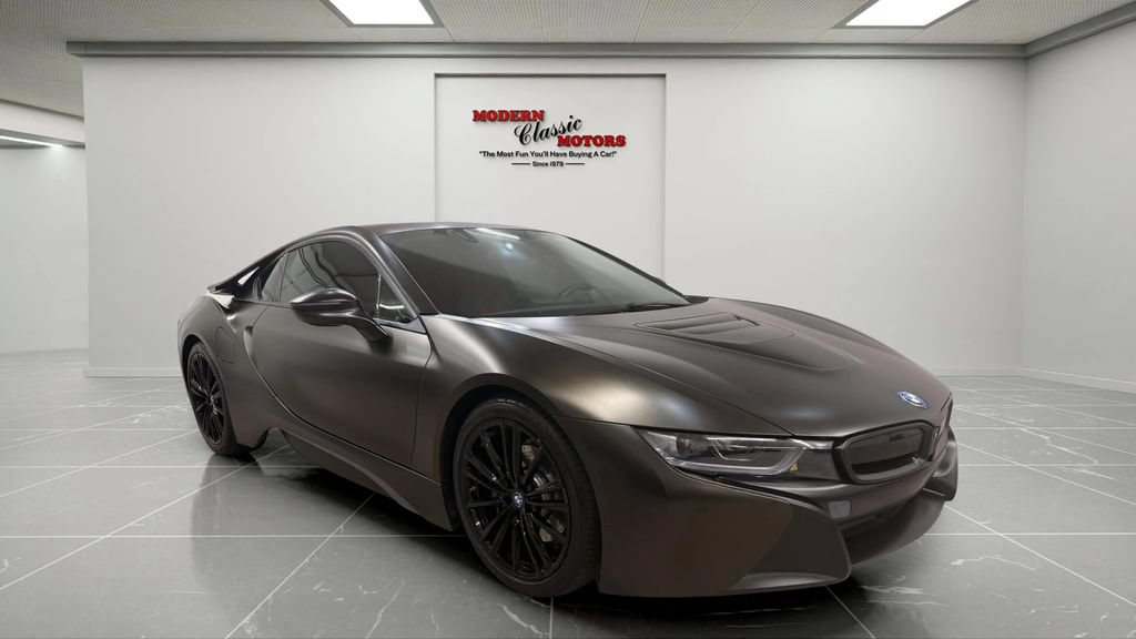 Used 2019 BMW i8 Coupe AWD/4WD image 1