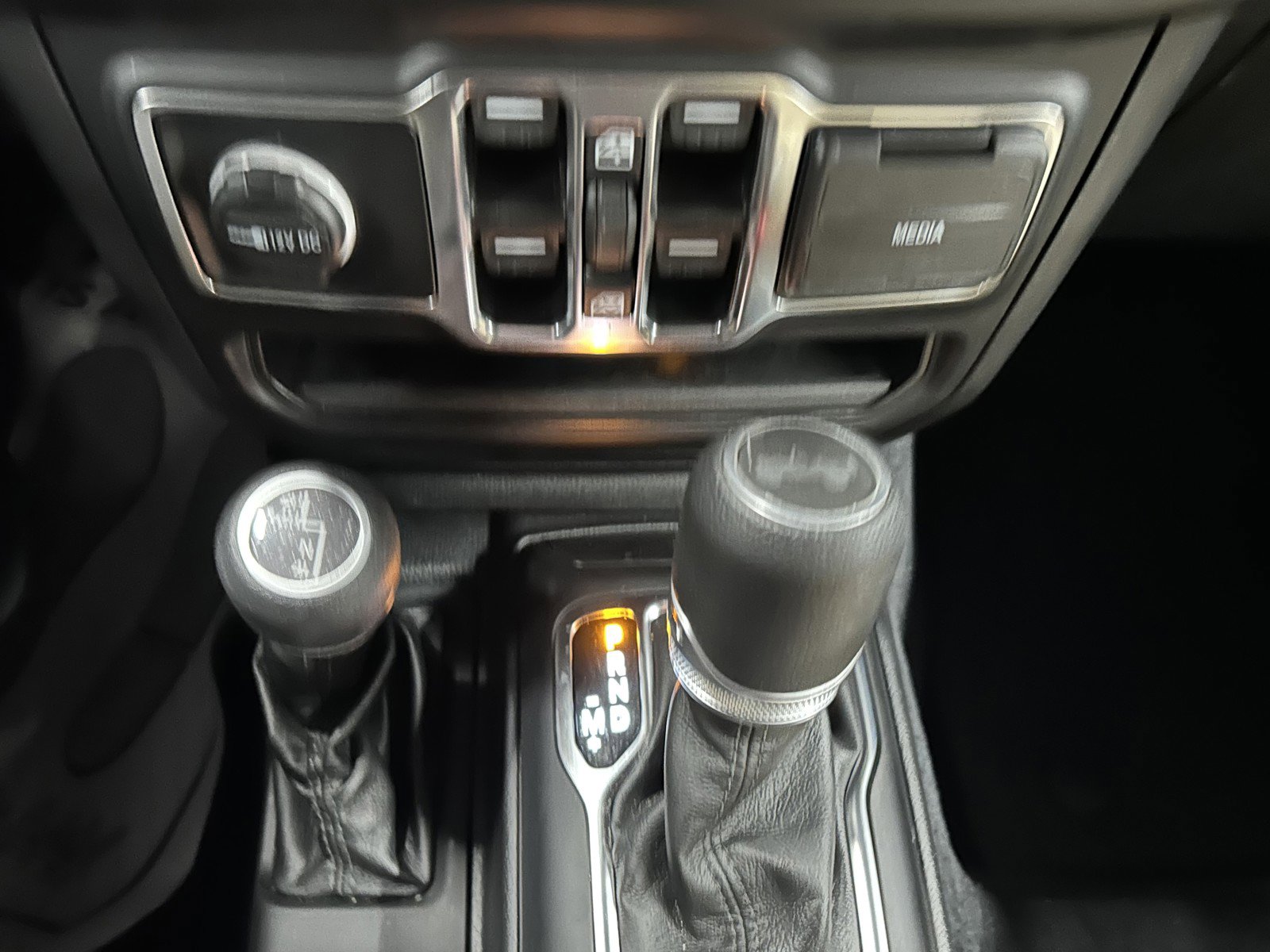 Used 2021 Jeep Wrangler Unlimited Sport image 30