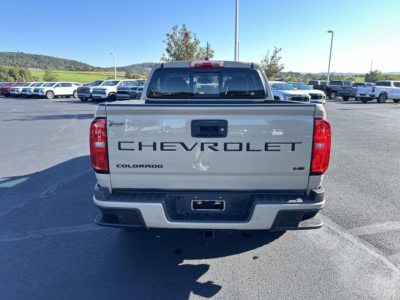 Used 2022 Chevrolet Colorado Z71 AWD/4WD image 6
