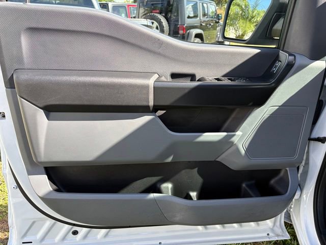 Used 2022 Ford F150 Lightning Pro image 22