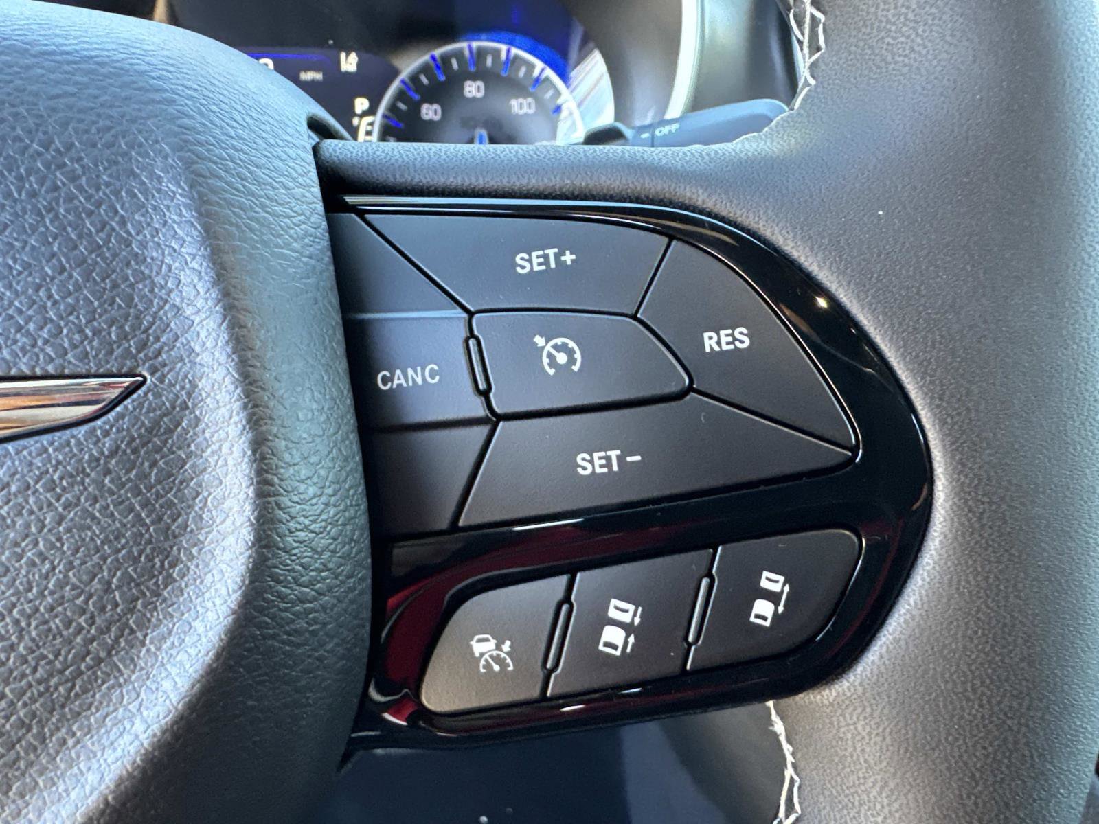 New 2026 Chrysler Pacifica Select image 29