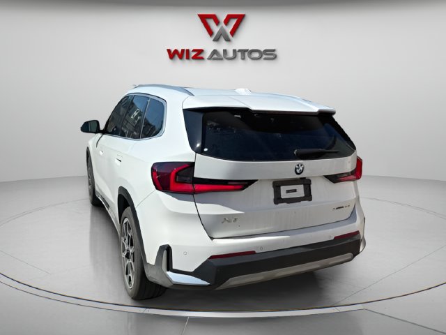 Used 2025 BMW X1 xDrive28i w/ Convenience Package AWD/4WD image 3