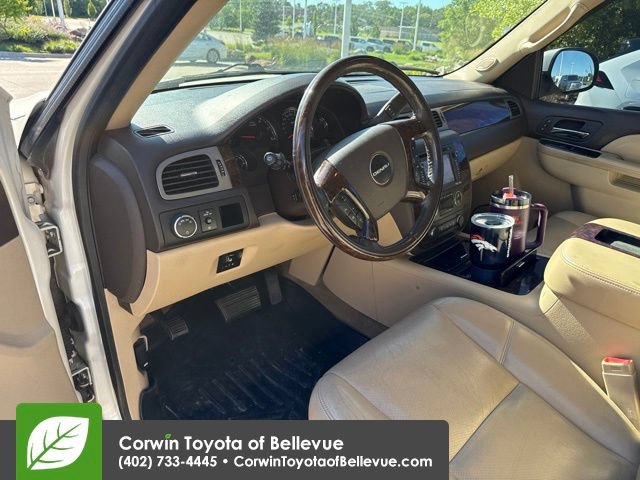 Used 2013 GMC Yukon Denali AWD/4WD image 22