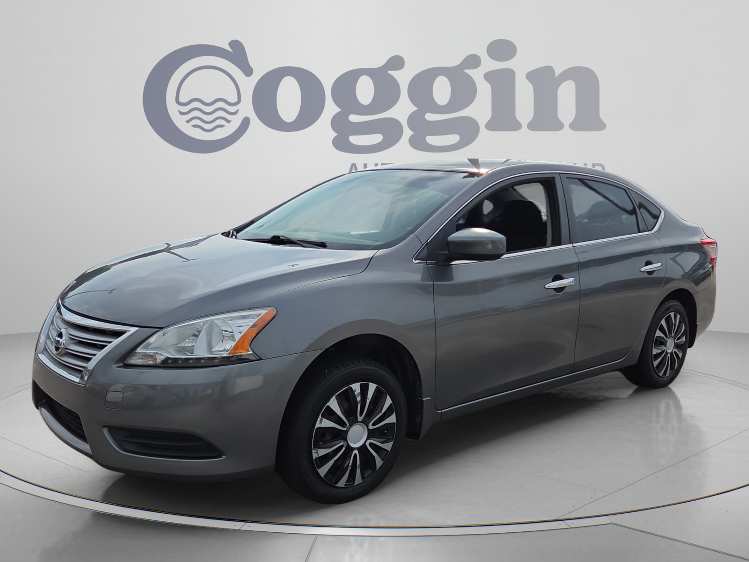 Used 2015 Nissan Sentra SV FWD image 1