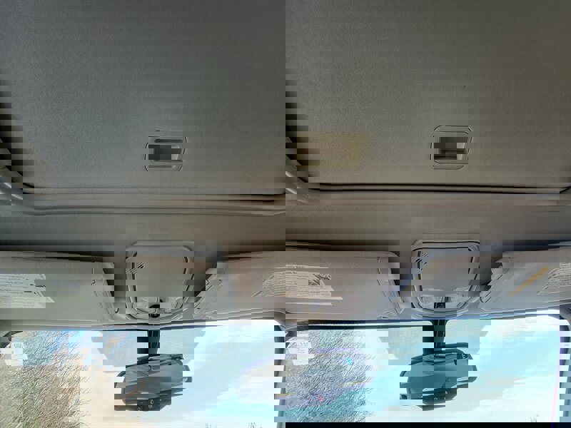 Used 2009 Pontiac G6 GXP w/ Sun And Sound Plus Package image 21