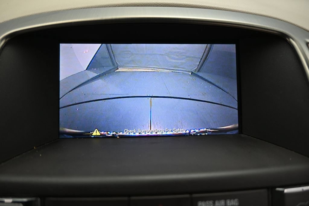 Used 2013 Buick Verano Leather FWD image 16