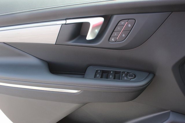 New 2026 Buick Enclave Preferred w/ Power Package image 17