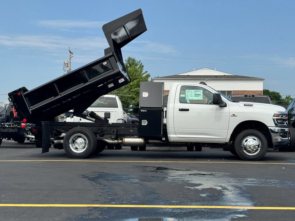 New 2026 RAM 3500 Tradesman w/ Chrome Appearance Group A AWD/4WD image 10