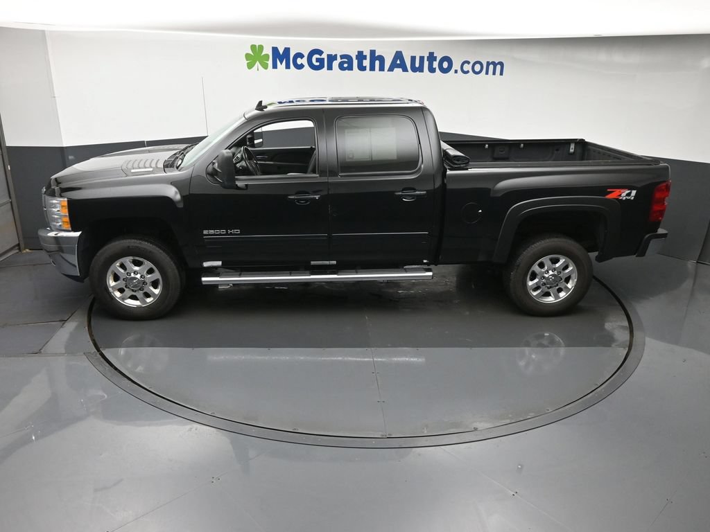 Used 2014 Chevrolet Silverado 2500 LTZ w/ LTZ Plus Package AWD/4WD image 23