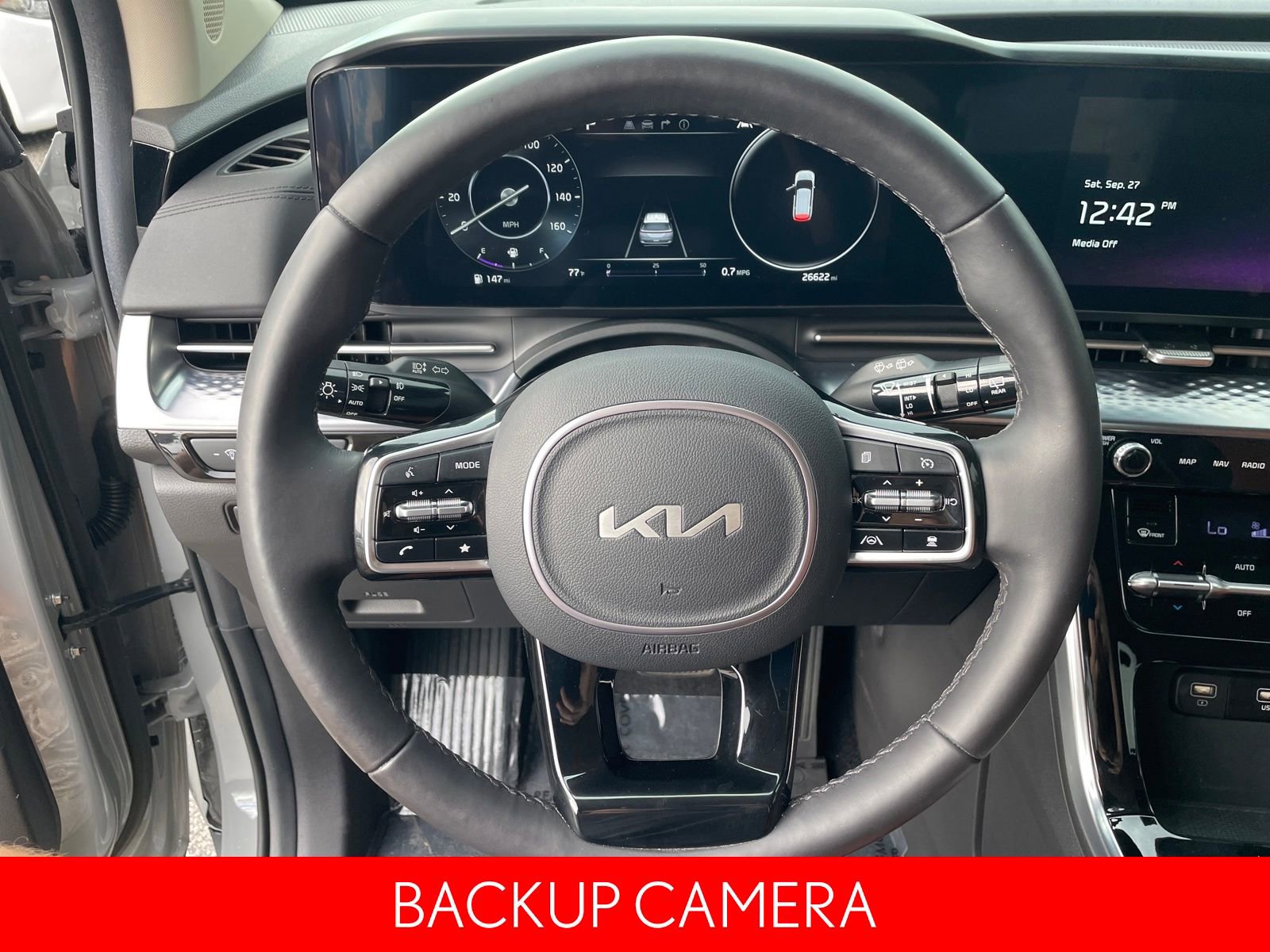 Used 2024 Kia Carnival SX Prestige image 12