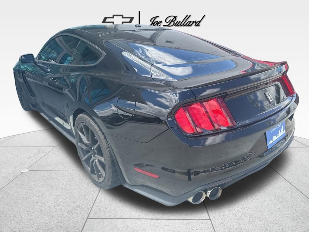 Used 2016 Ford Mustang Shelby GT350 w/ Technology Package RWD image 7