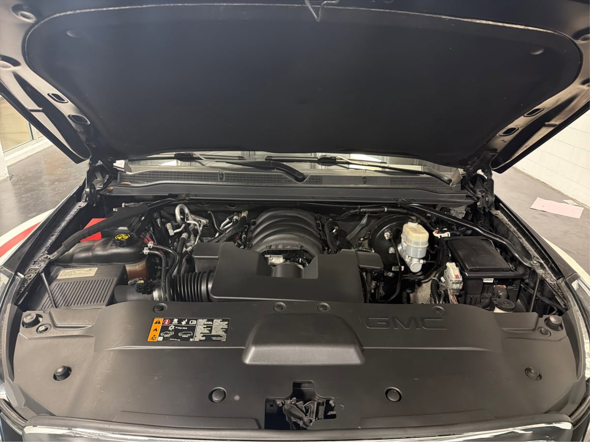 Used 2019 GMC Yukon XL Denali w/ Denali Ultimate Package AWD/4WD image 11