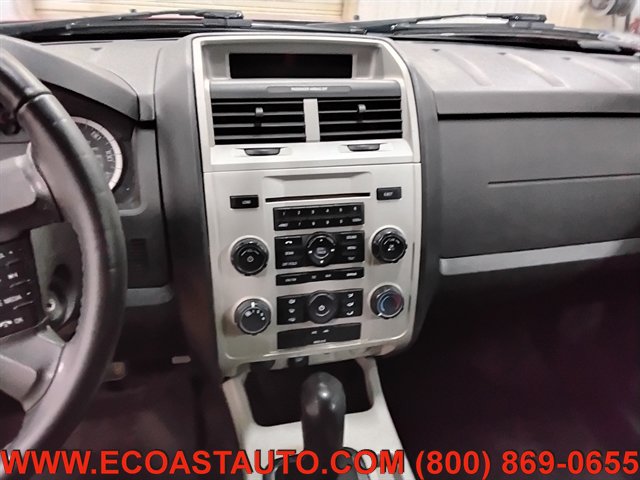 Used 2011 Ford Escape XLT w/ 202A Rapid Spec Order Code FWD image 12