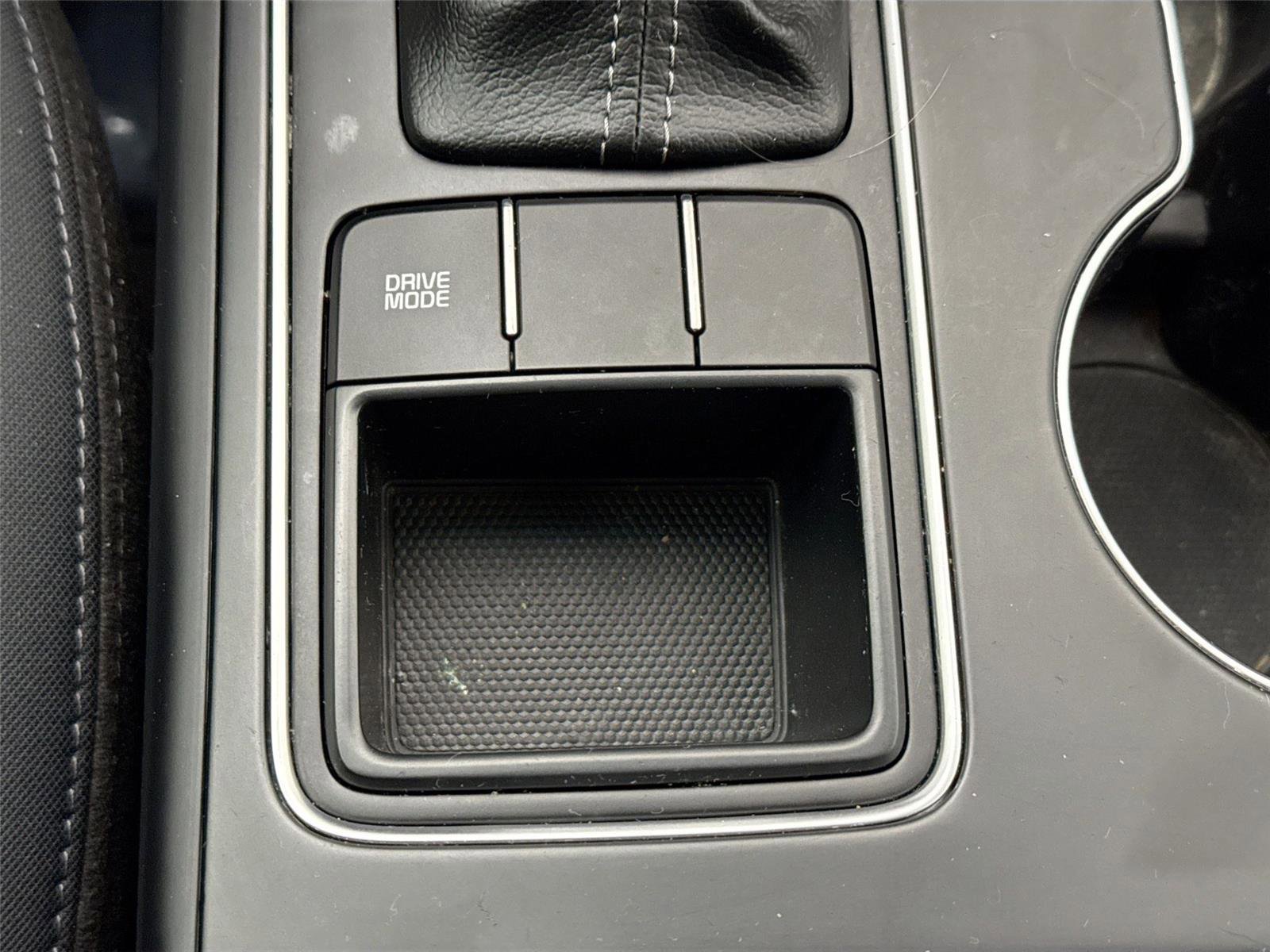 Used 2019 Kia Sorento L image 28