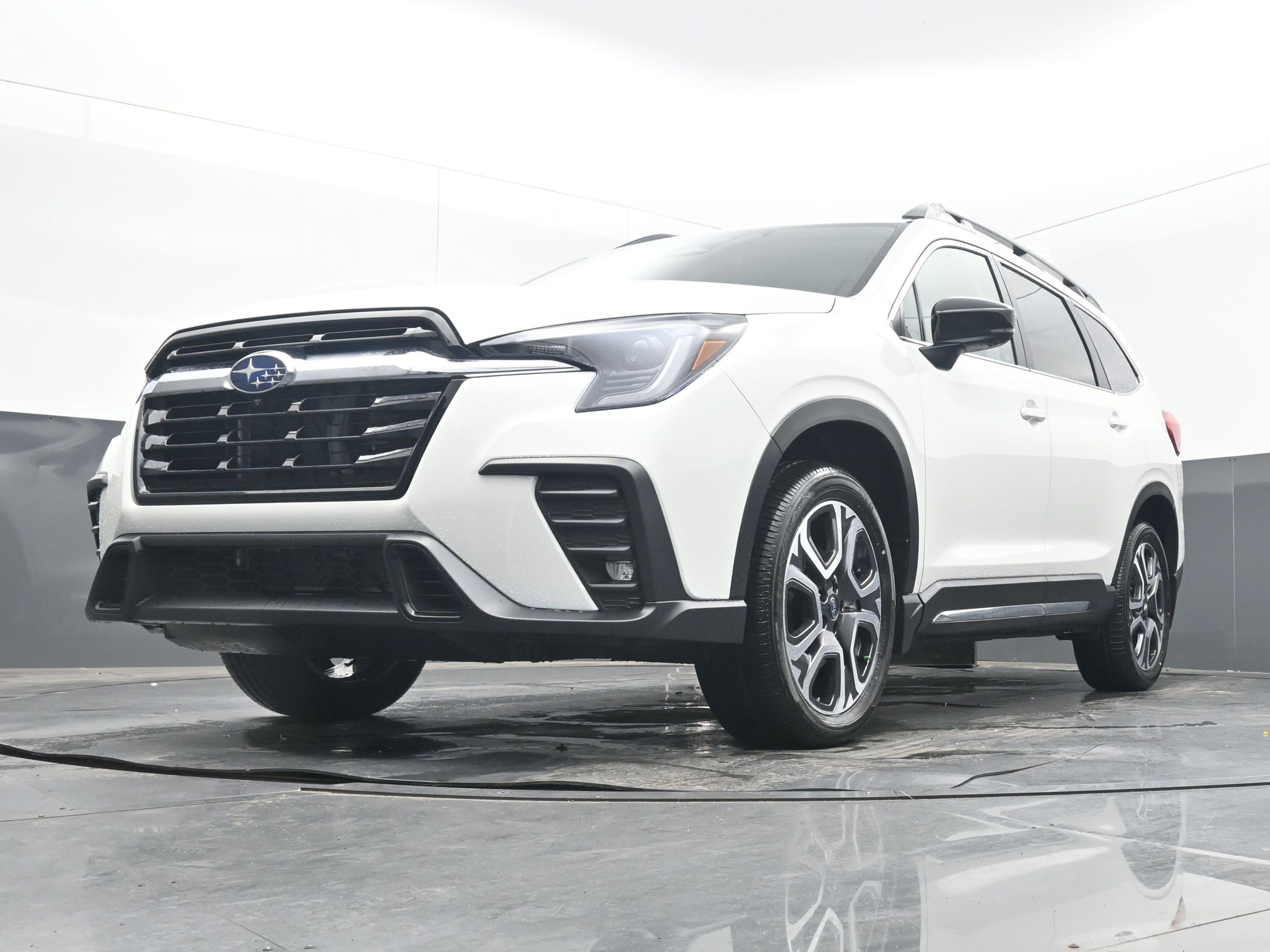 New 2025 Subaru Ascent Limited image 26