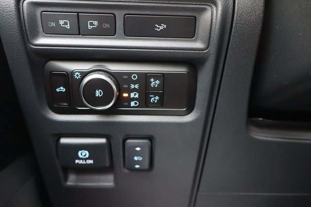 Used 2023 Ford F150 Lariat w/ Equipment Group 502A High image 38