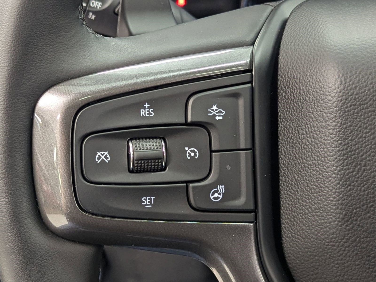 Used 2023 Chevrolet Silverado 1500 ZR2 w/ Technology Package image 13