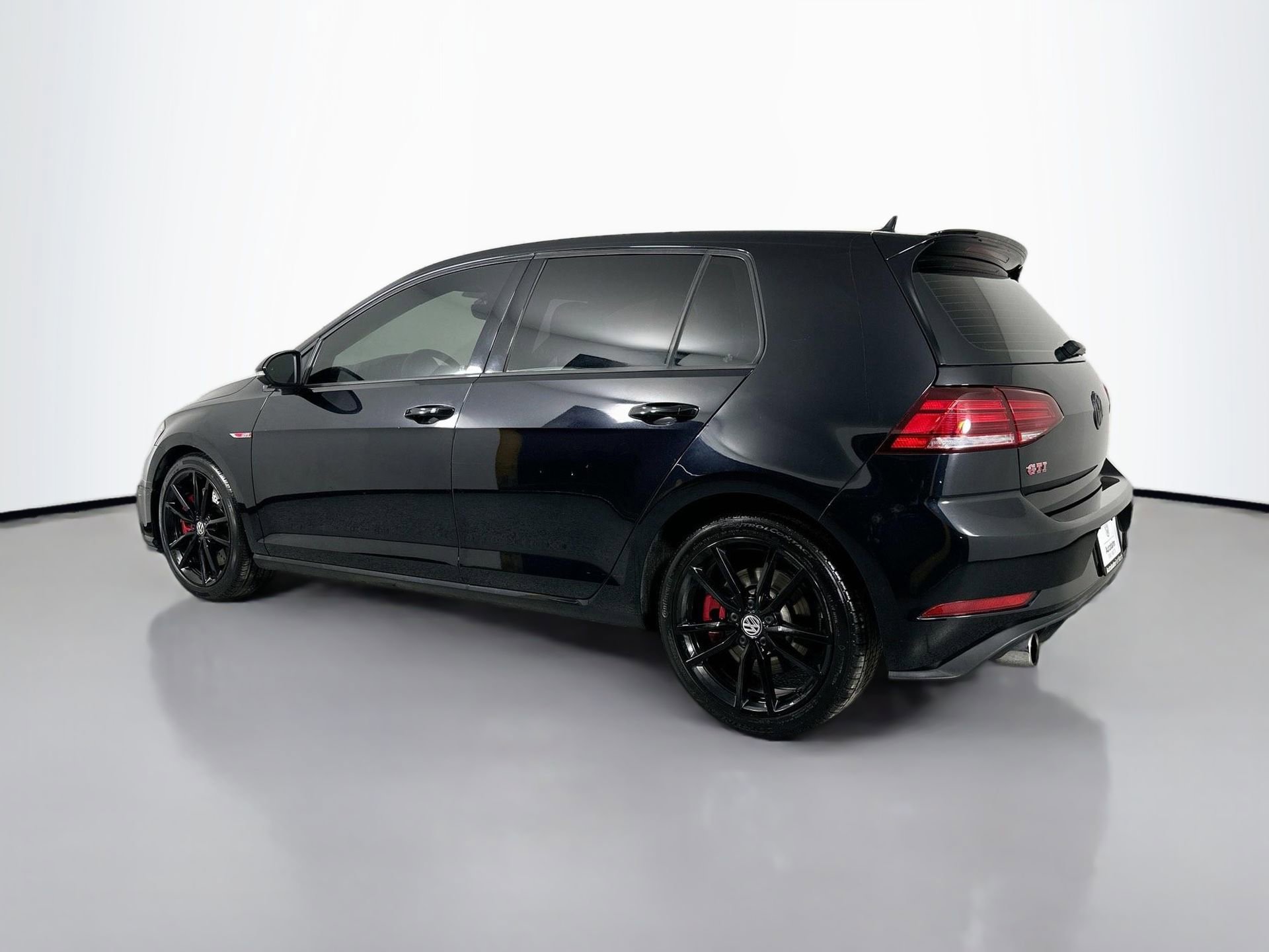 Used 2021 Volkswagen GTI SE image 7