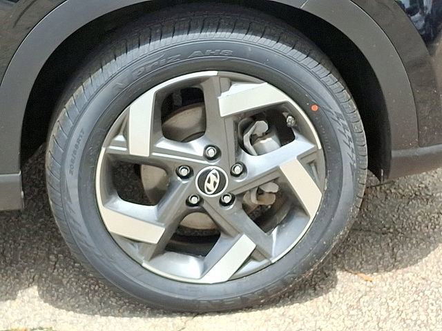 Used 2024 Hyundai Venue SEL image 8