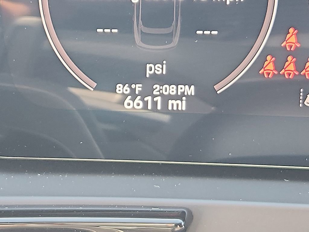 Certified 2025 Porsche Cayenne Coupe AWD/4WD image 19