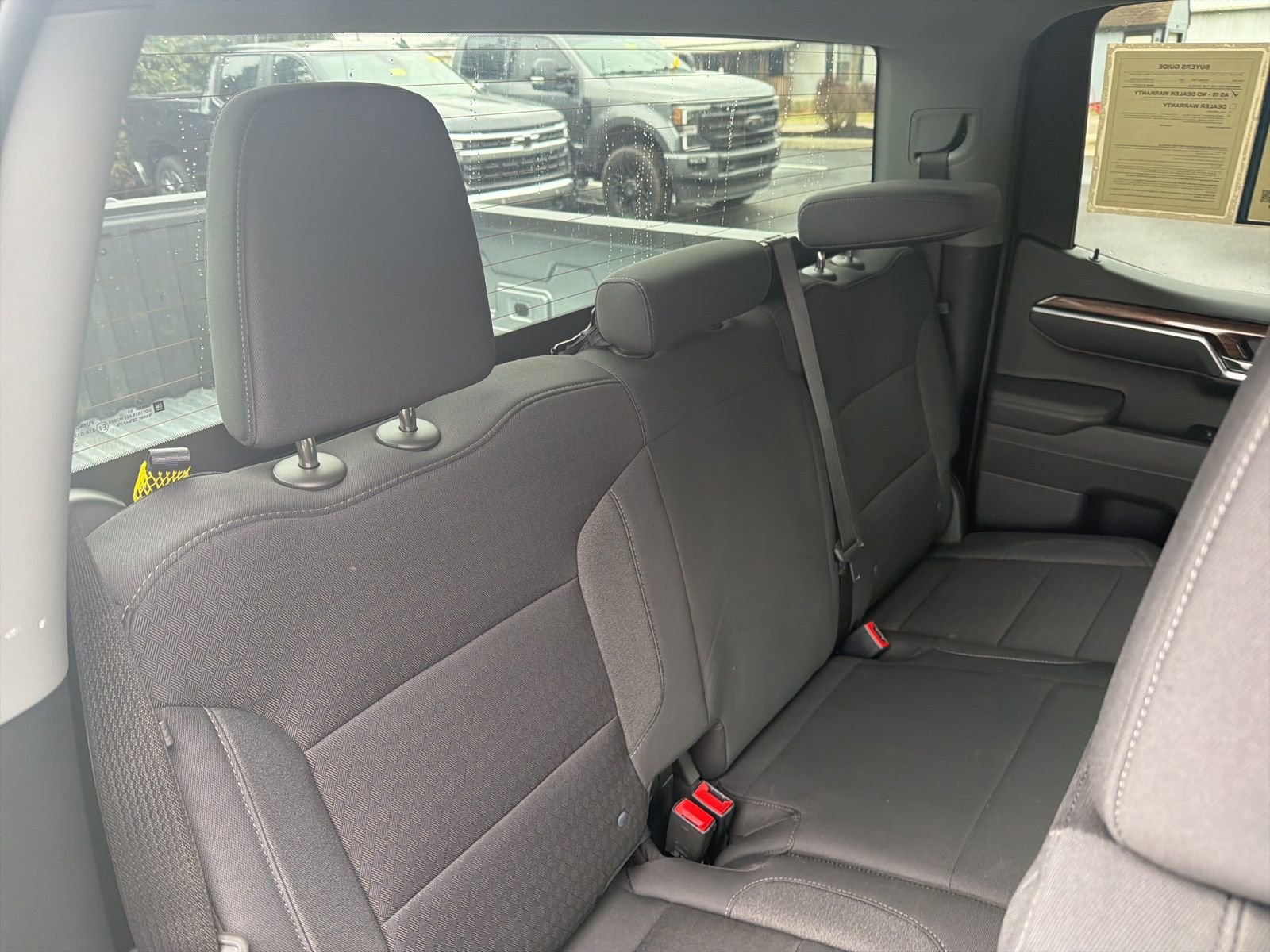 Used 2025 Chevrolet Silverado 1500 LT image 25