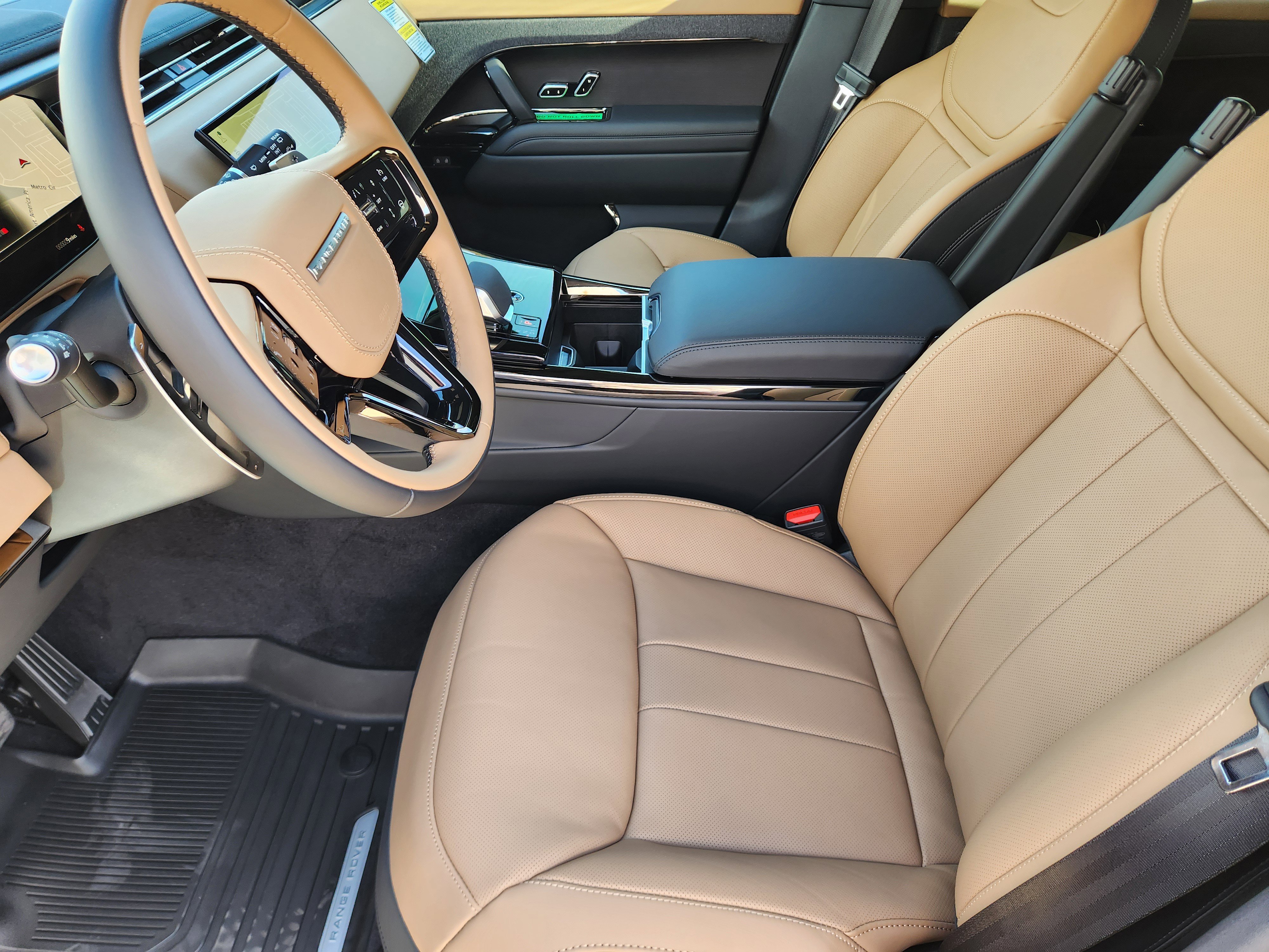 New 2026 Land Rover Range Rover Sport Dynamic SE AWD/4WD image 8