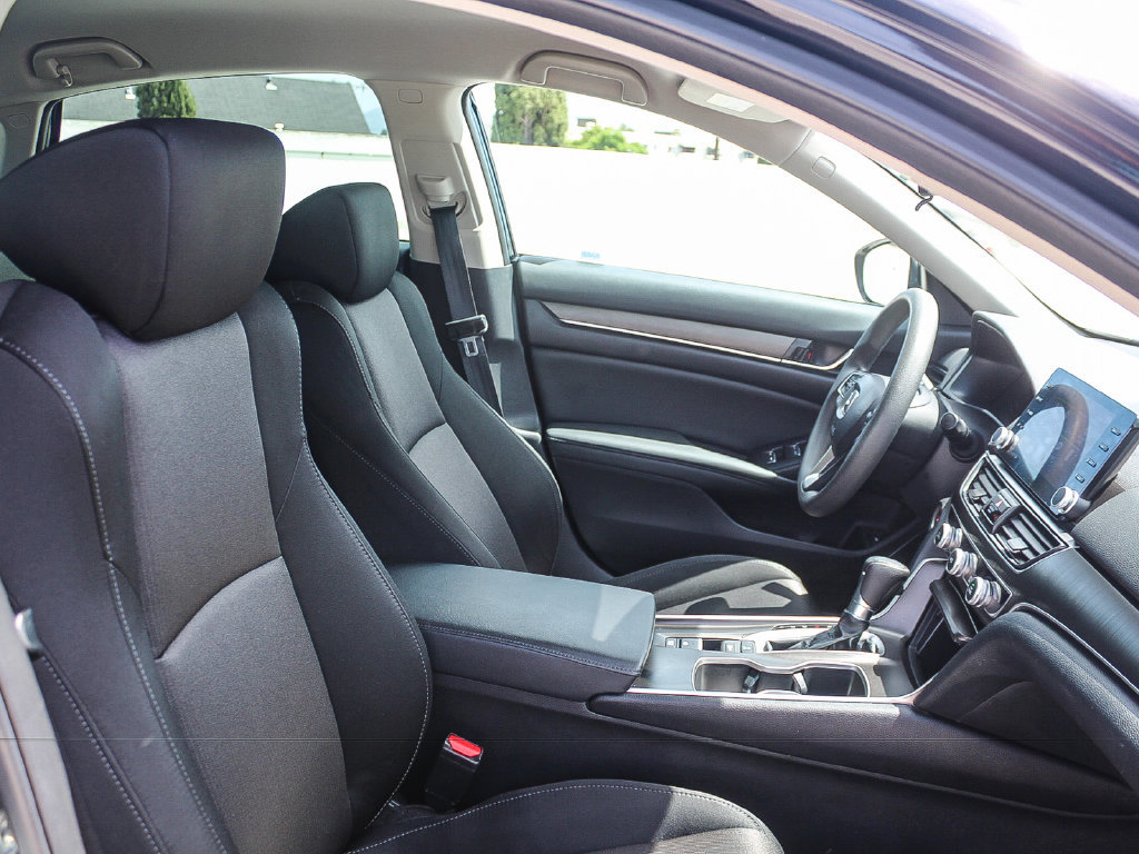 Certified 2022 Honda Accord LX image 17