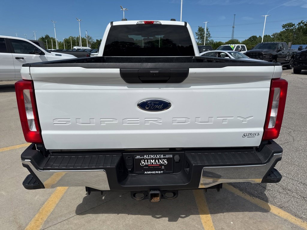 Used 2024 Ford F250 XLT AWD/4WD image 7