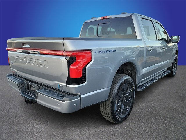 New 2023 Ford F150 Lightning Lariat w/ Max Trailer Tow Package image 3