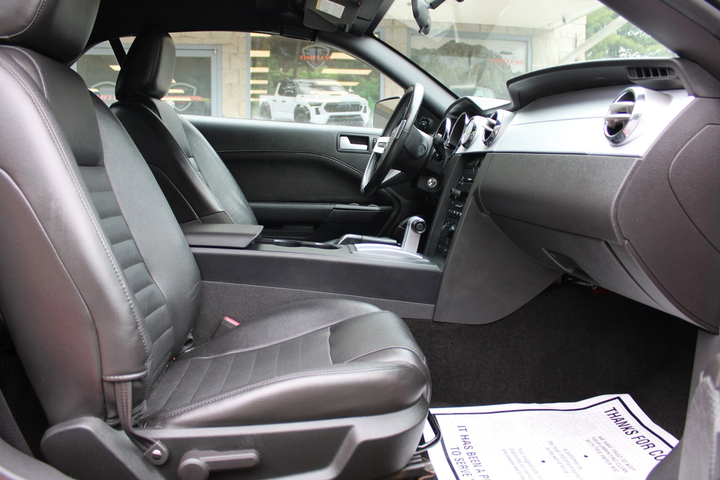 Used 2006 Ford Mustang GT image 11