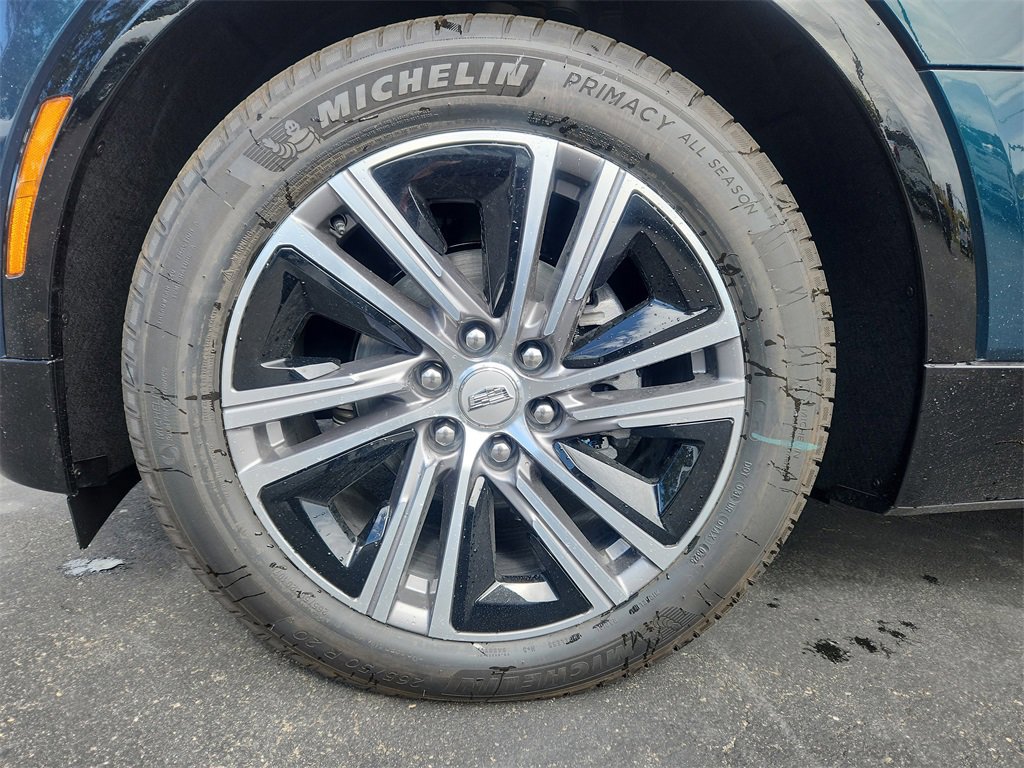 New 2026 Cadillac Lyriq Premium Luxury image 6